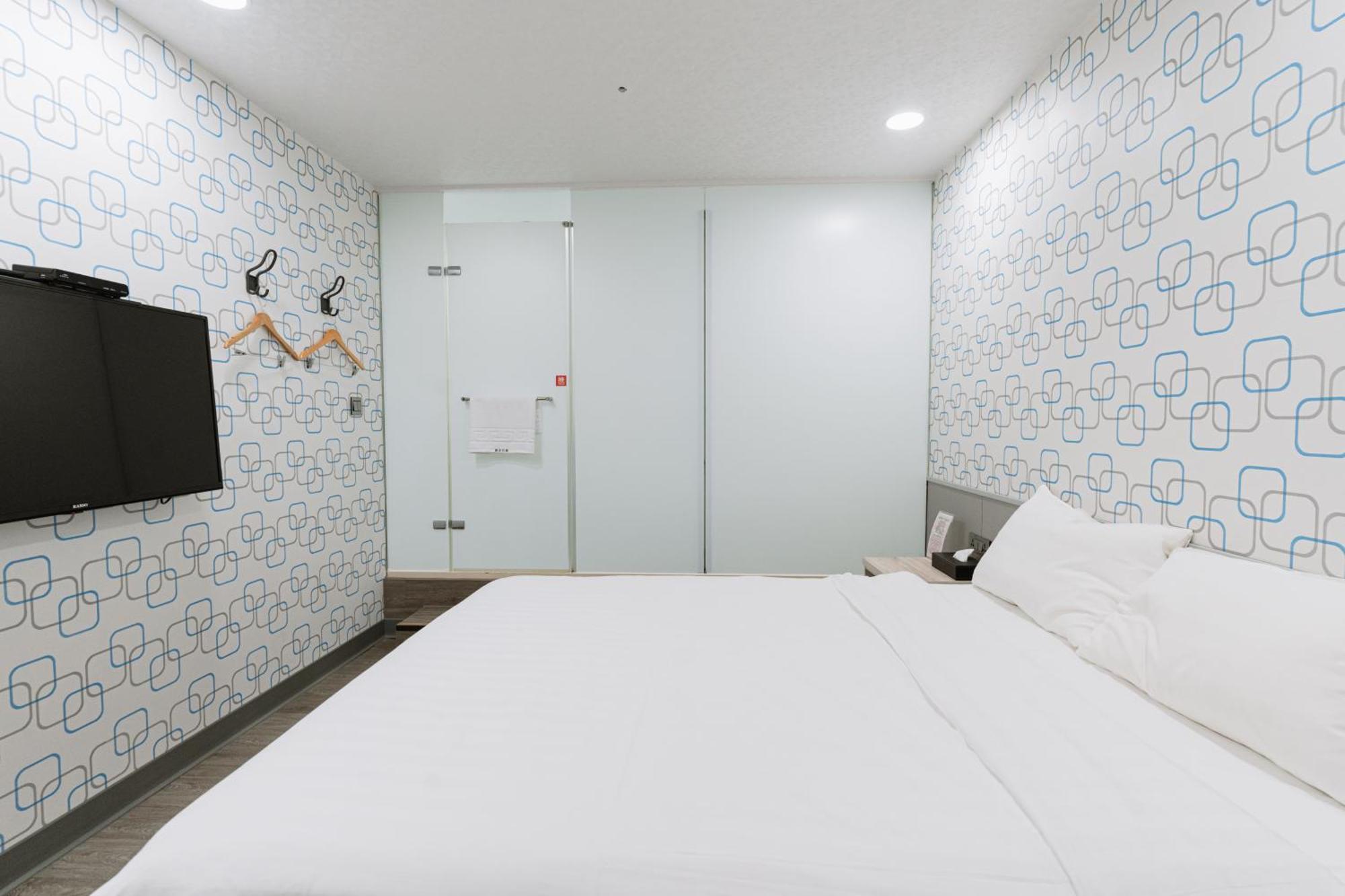 歐法行旅 O Fun Hotel Taipei Dış mekan fotoğraf